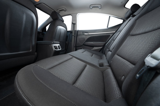 深层清洗后的汽车内饰图片下载