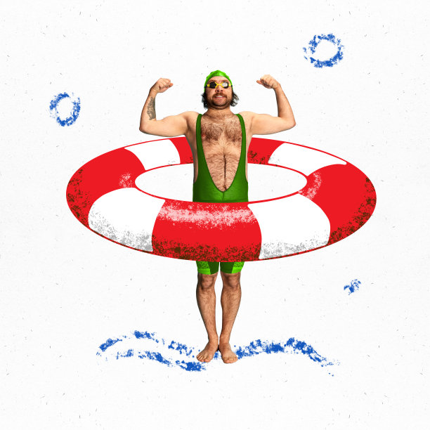 穿着泳装的滑稽男子站在白色背景的巨大游泳圈内。游泳活动。创意概念拼贴。图片下载