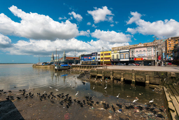 贝伦市维拉佩索市场的历史港口图片下载