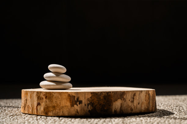 木制底座为化妆品、美容或保健产品申请专利图片下载