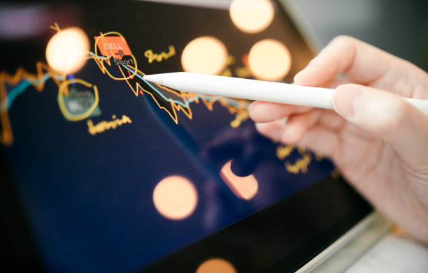 财务规划师与人工智能工具大数据商业投资预测分析投资金融股票货币市场图片下载