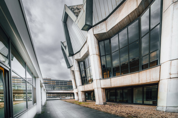 具体的架构。图片下载