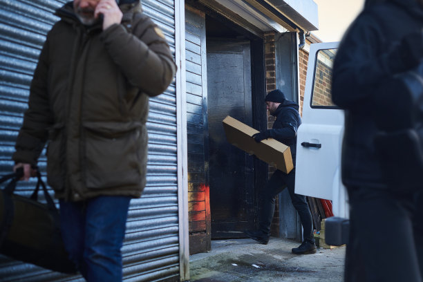 可疑的商业活动图片下载