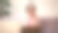 成熟的60多岁的女学生坐在家里的沙发上使用笔记本电脑技术设备在家工作图片下载