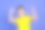 照片的快乐积极的好男孩穿着时尚的黄色衣服举手拳头耶孤立在紫色的背景图片下载