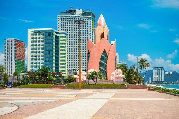 越南芽庄市的天际线图片下载