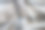 棉质织物或布质纺织品与笼和银耳环手镯。图片下载