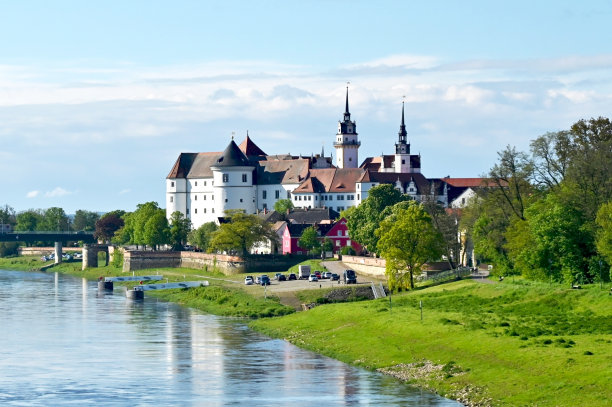 城堡Hartenfels图片下载