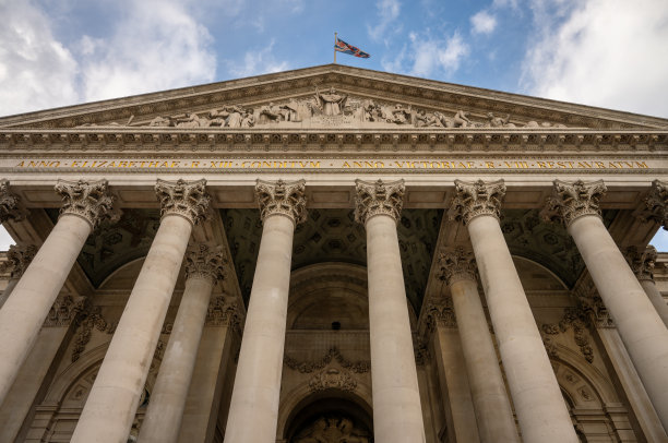 英国伦敦：伦敦金融城的皇家交易所图片下载