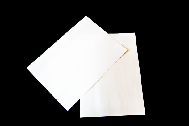 纸交响乐:桌面上的白色A4纸图片下载