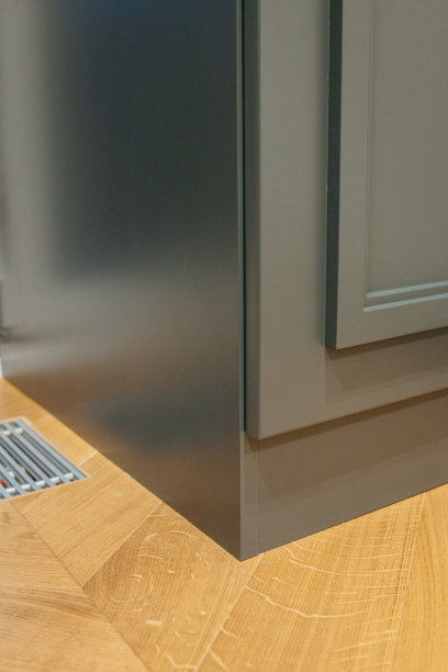 近距离木质家具、餐桌图片下载