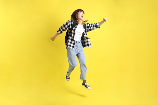 20多岁女大学生图片下载