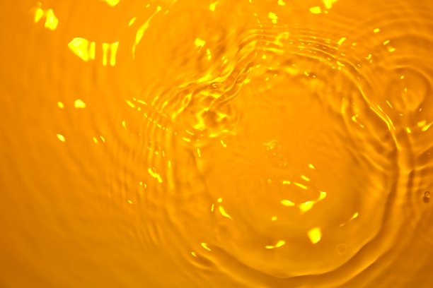 橘黄色的水冠被用来制作背景图像。图片下载