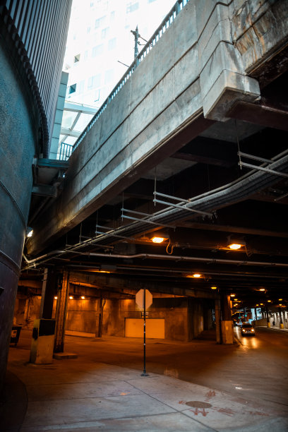 芝加哥的详细信息。汽车，居民，游客，大城市生活，城市全景，日常生活。历史地标，旅游目的地-库存照片图片下载