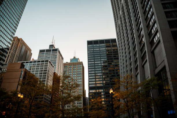芝加哥城市摩天大楼-商业中心-美国-股票照片图片下载