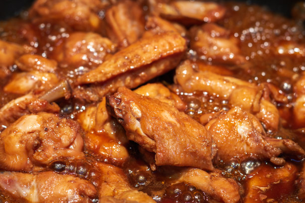 用锅煮可口可乐鸡翅图片下载