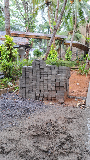 铺装砖，在园林区域，是非常适合的宣传媒体，为建筑物和建材，景观照片图片下载