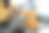小型创业公司、中小企业老板、女企业家正在处理收据箱和检查在线订单，准备打包笔记本电脑卖给客户。特写照片图片下载