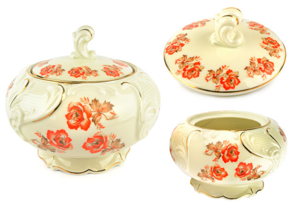 古瓷糖果碗孤立在白色。拼贴画。图片下载