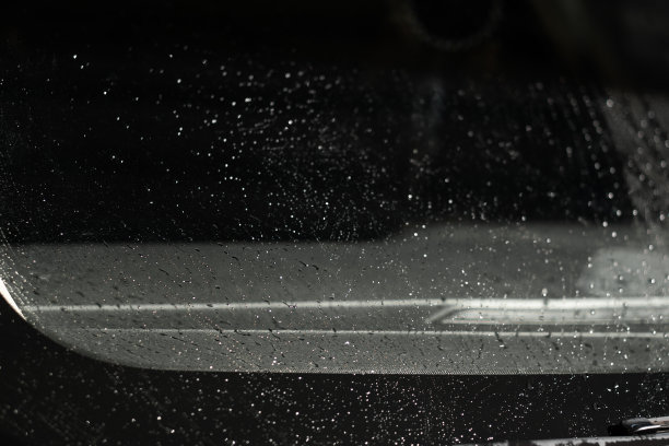 人和机器图片下载