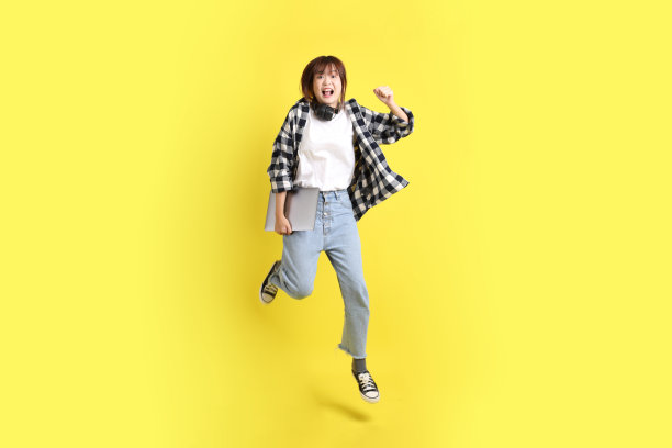 20多岁亚洲大学生图片下载