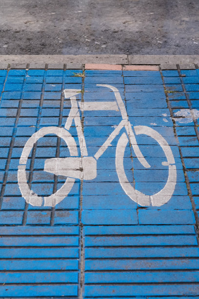 自行车停放区，蓝色城市标牌，市民组织图片下载