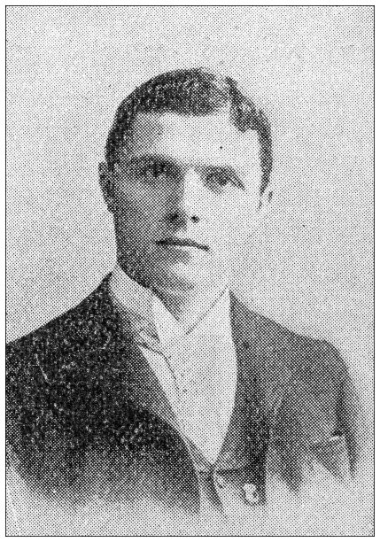 古董形象:大学足球运动员图片下载