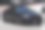 一辆黑色奥迪Q8豪华轿车在市区巡游图片下载