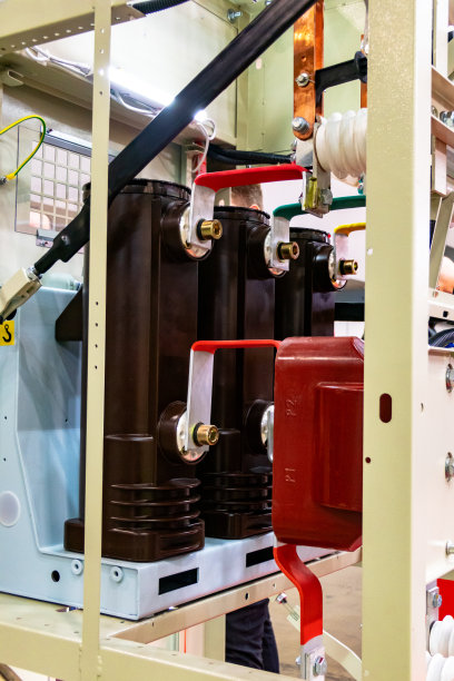 输电线用高压设备。真空开关重合闸图片下载