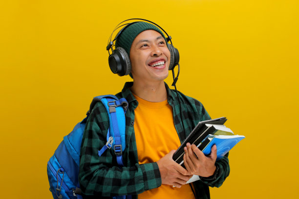 准备学习:有书的自信学生图片下载