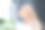 漂亮可爱的甜美好心情的女孩享受新鲜空气，阳光明媚的春天的户外天气的照片图片下载