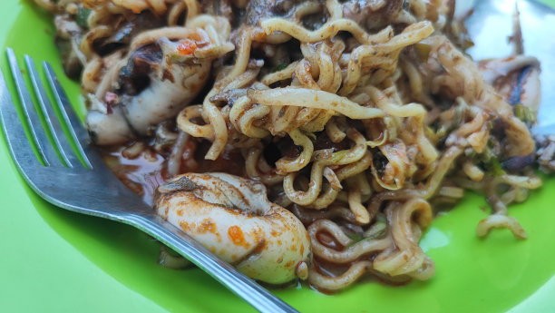 鱿鱼炒面图片下载