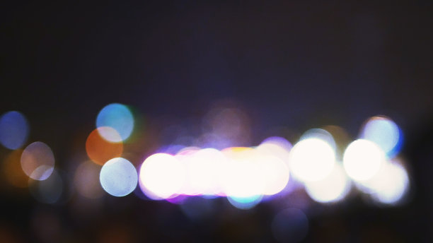 彩色迷彩背景音乐节舞台表演晚会。背景显示与闪烁的夜生活形状闪烁灯。散景抽象充满活力的散景背景火花动画运动图片下载