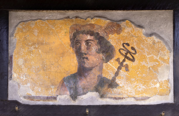 庞贝城的壁画《墨丘利》，他的左肩上有一个红色的雕像图片下载