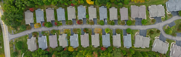 郊区街道俯拍照片图片下载