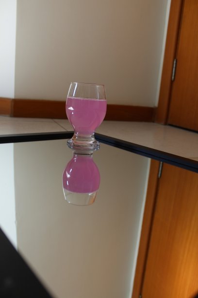 粉色鸡尾酒照片图片下载