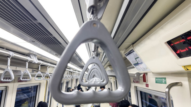 雅加达火车站内景。印尼公共交通。图片下载