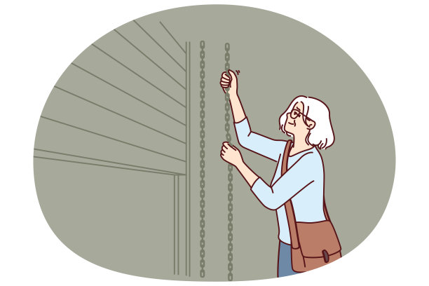 老妇人在工作时间结束和顾客离开后关闭店铺图片下载