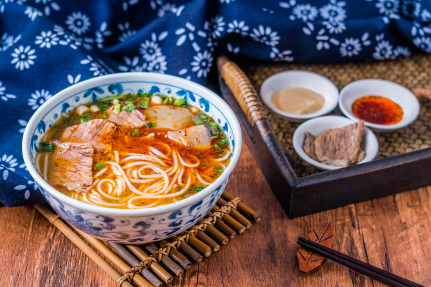 一碗兰州拉面图片下载