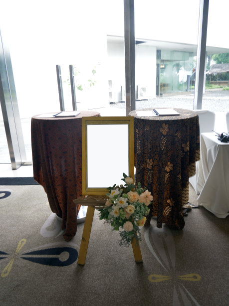 空白广告牌婚礼信息。图片下载