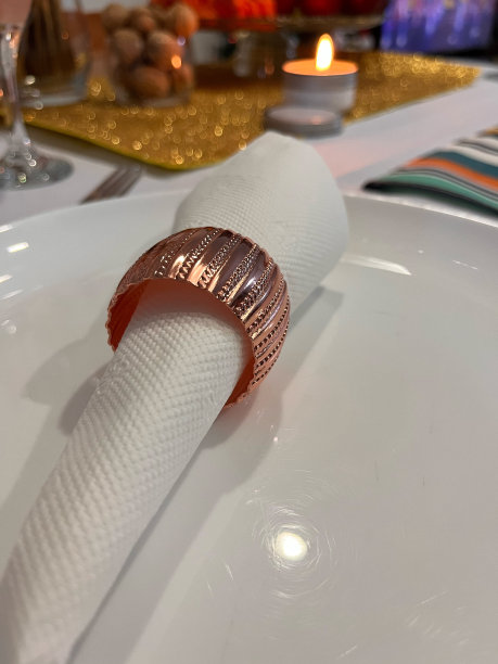 年夜饭的盘子装饰图片下载