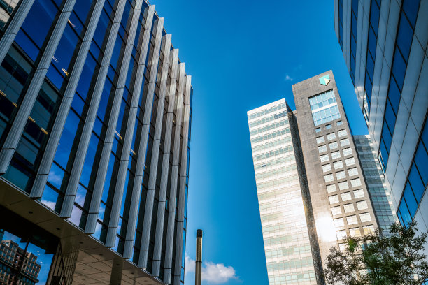 阿姆斯特丹金融区/苏伊达斯与这张照片中的荷兰银行图片下载