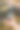 妇女正在用手清洗鲑鱼的一部分图片下载