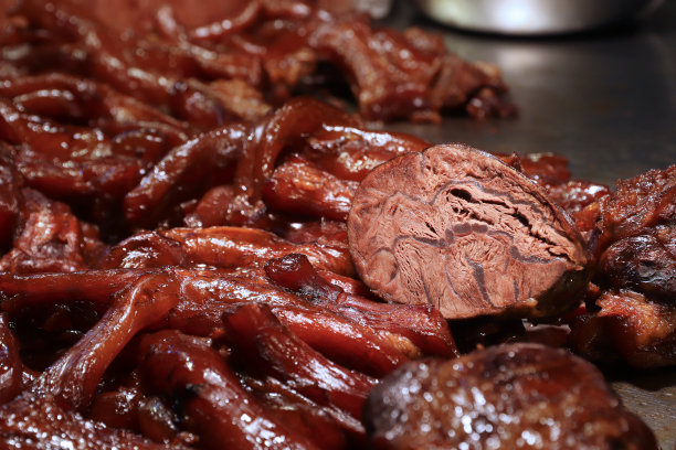 饶河夜市的台湾烧烤图片下载