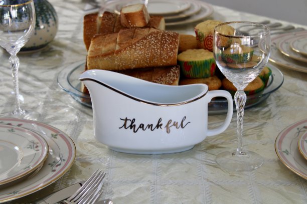 只船形肉卤盘图片下载