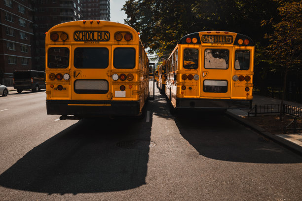 黄色的儿童校车-纽约，美国-图片图片下载