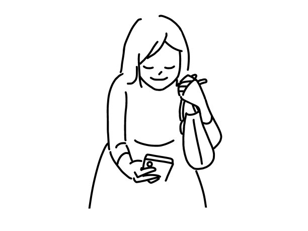 一个女人用智能手机拍照图片下载