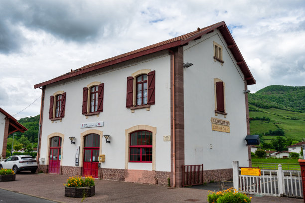 圣让派德港火车站图片下载