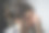 时尚的年轻女孩与艺术发型和筷子在亚洲风格摆姿势随意的肖像图片下载