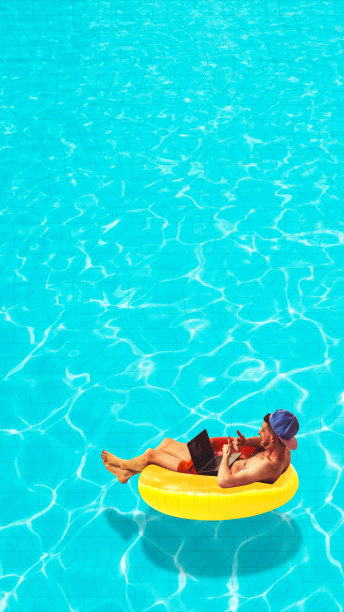 当代艺术拼贴。游泳圈里的人浮在游泳池里，在远处在线工作。抽象的艺术作品。图片下载